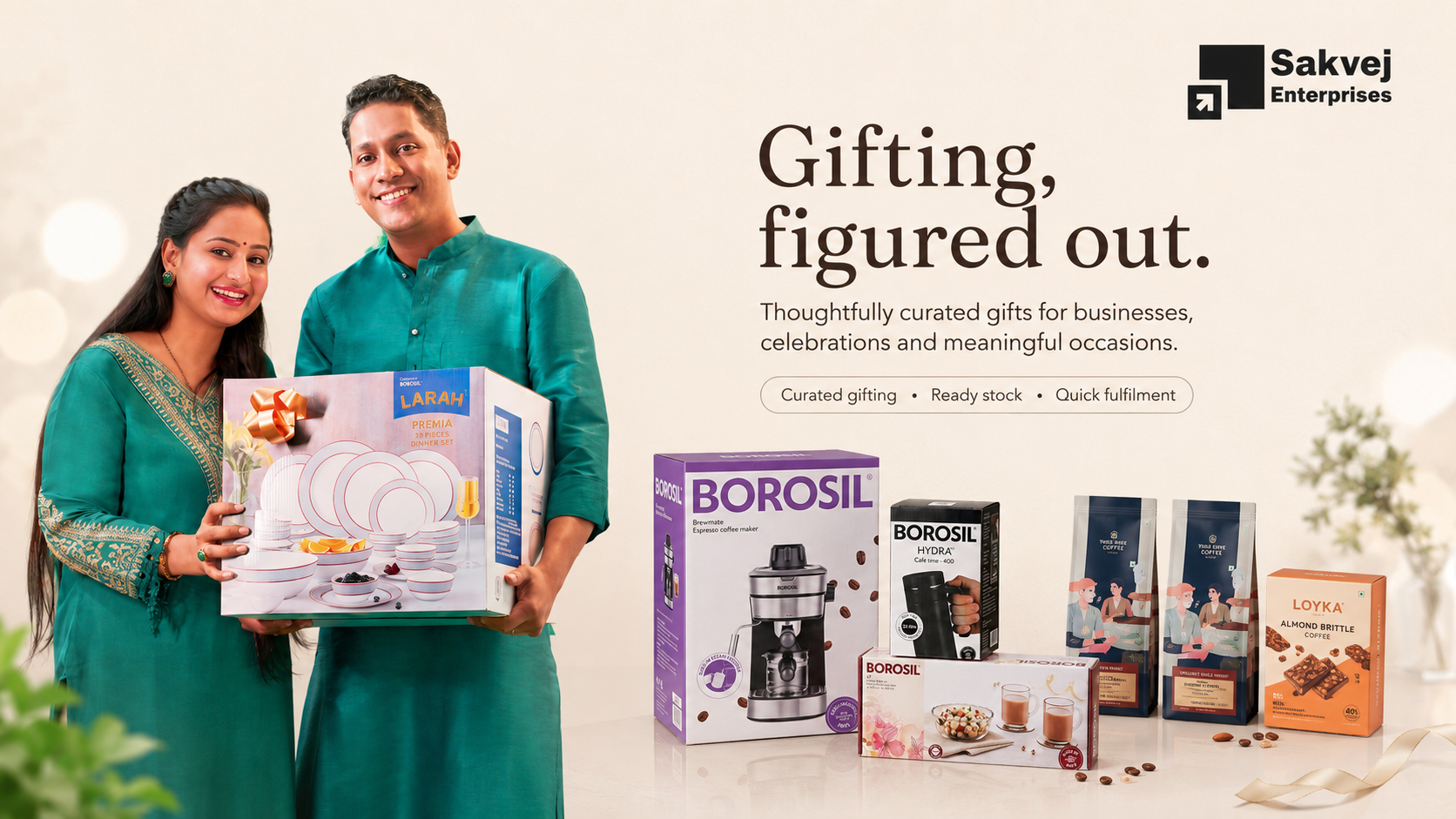 A couple holding a Larah dinner set beside a selection of Borosil gifts